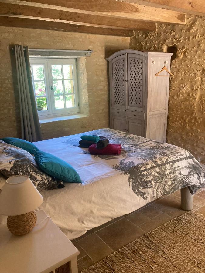 Logis Des 4 Fees Et Son Bain Nordique Villa Sainte-Nathalène Eksteriør bilde