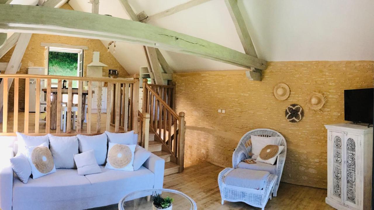 Logis Des 4 Fees Et Son Bain Nordique Villa Sainte-Nathalène Eksteriør bilde